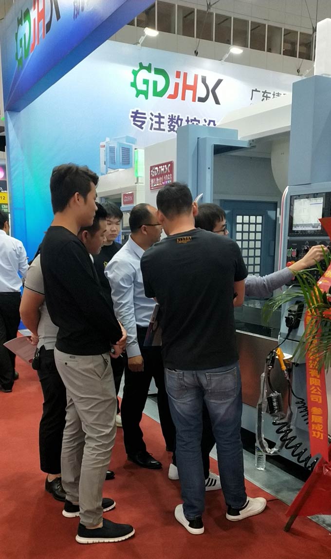 买球开户网·官方登录入口数控诚邀您光临DMP大湾区工业博览会现场盛况！